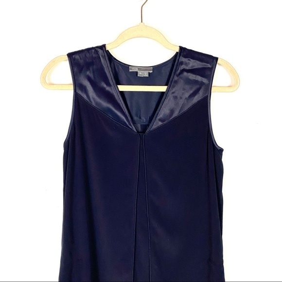 Vince V-Neck Matte Shine Dress Size XS Navy Pockets - Picture 4 of 12